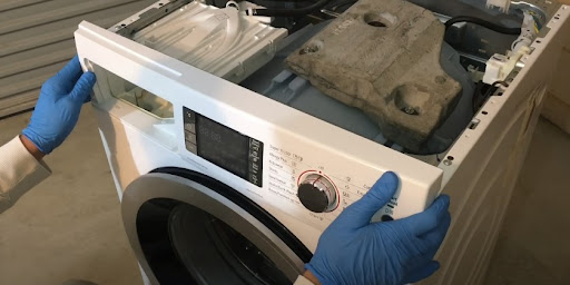 Ремонт стиральных машин Whirlpool в Череповце – сервис от Мастер24, цены от 2044 руб