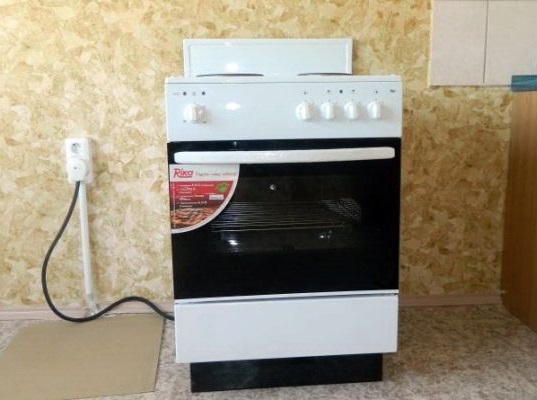 Установка электрической плиты в Череповце от Мастер24 — монтаж под ключ, цена от 1533 руб