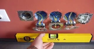 Установка розеток в Череповце в октябре