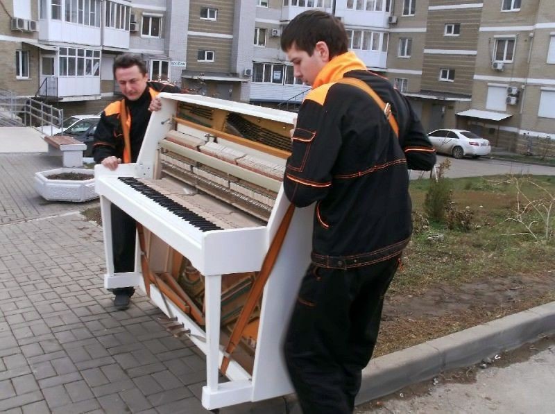 Перевозка пианино и рояля в Череповце — цена от 818 руб., грузчики, упаковка — Мастер24